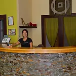 Hotel Golden Tulip