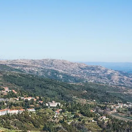 Golden Tulip Caramulo