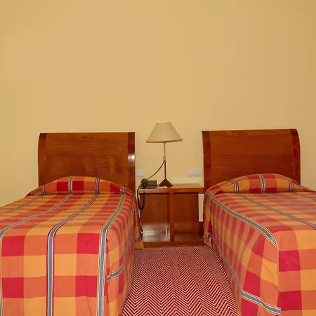 Lam Hotel