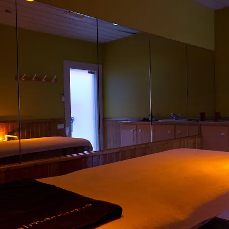 Golden Tulip 호텔 4*