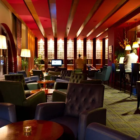 Golden Tulip 호텔 카라물로