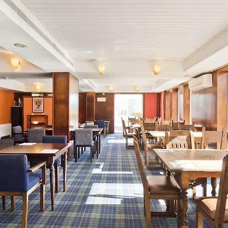 Golden Tulip 4* Caramulo