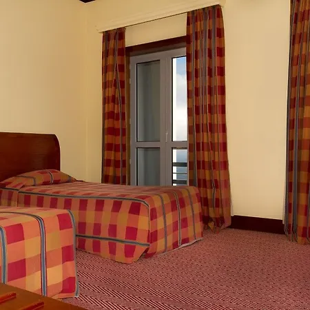 Hotel Golden Tulip &