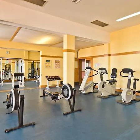 Hotel Golden Tulip &