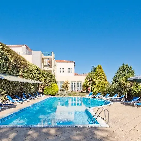 Golden Tulip & Hotel Caramulo