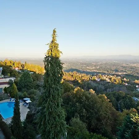 Golden Tulip 4*