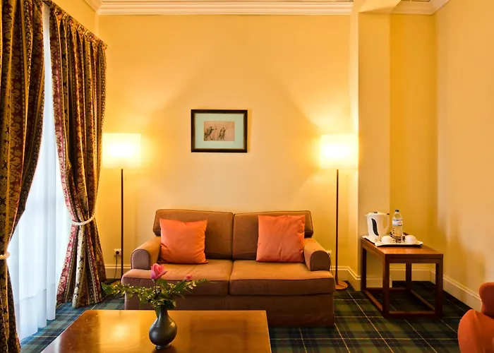 Golden Tulip Hotel 4*