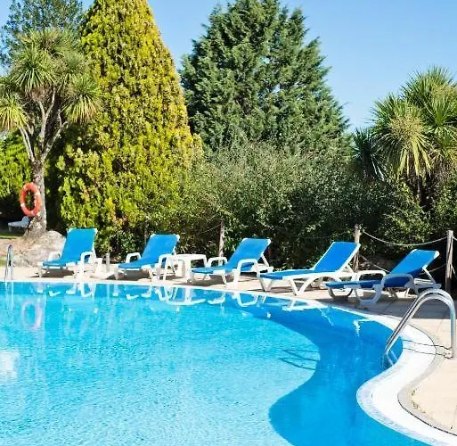Golden Tulip 4*