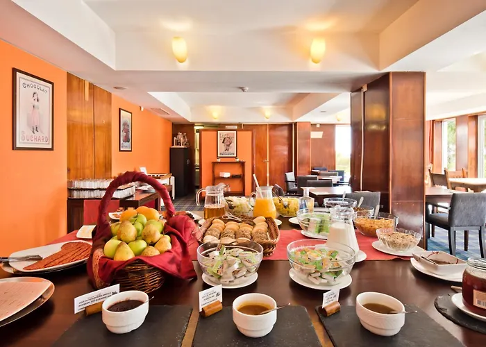 Golden Tulip 酒店